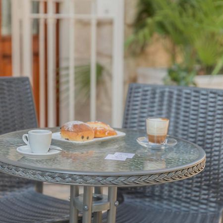 Bed and Breakfast Casa Romito Трані Екстер'єр фото